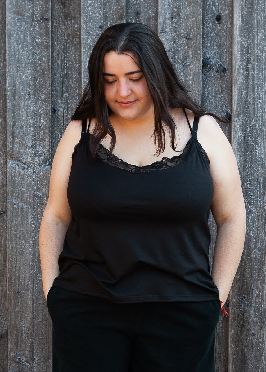 Tina | Trägertop mit Spitze | schwarz | Tenceljersey