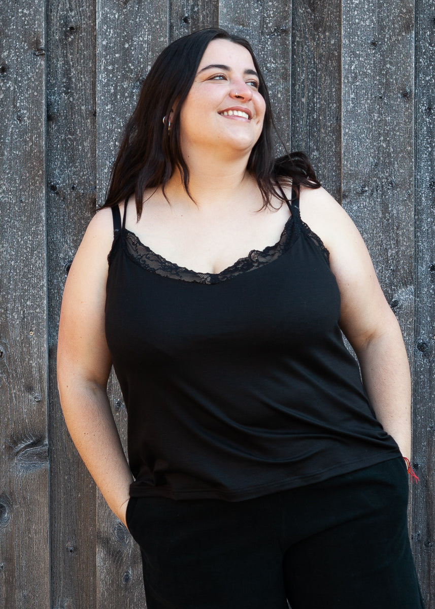 Tina | Trägertop mit Spitze | schwarz | Tenceljersey