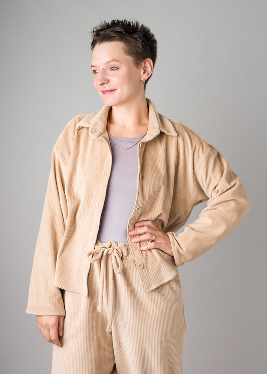 Berta | Langärmlige cropped Bluse | beige | Velvet-Cord
